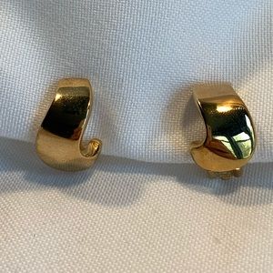 Lia Sophia Gold Tone CLIP Earrings